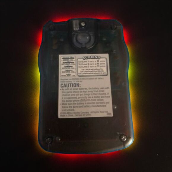 Vintage 1995 MB Electronic Handheld Battleship Game Milton Bradley *WORKS* B13 - Picture 3 of 3